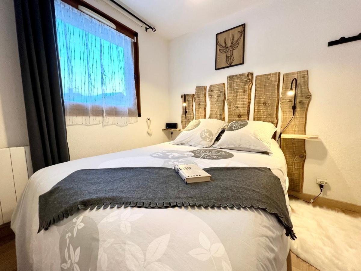 Superbe T3 - Piscine chauffée&sauna - Wifi&Netflix/Disney+ - Lou Castelou Les Angles  Esterno foto